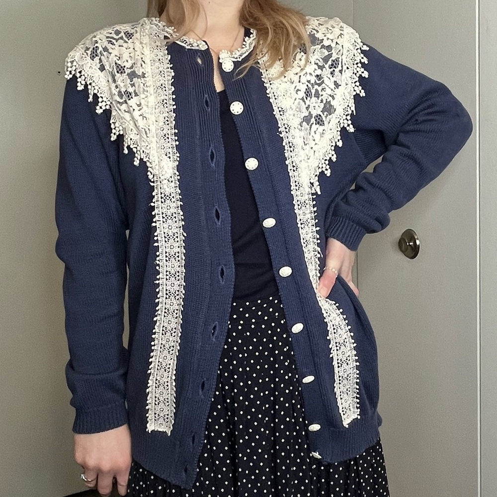 VTG boho prairie knit lace cardigan